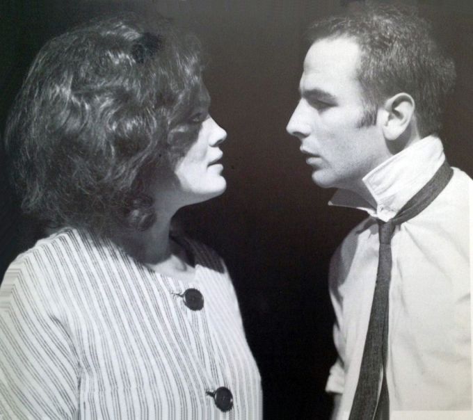Phillipa Wilson et Robson dans Bandits