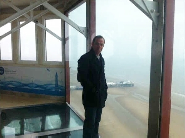 Tournage au sommet de la tour de Blackpool située dans le Lancashire